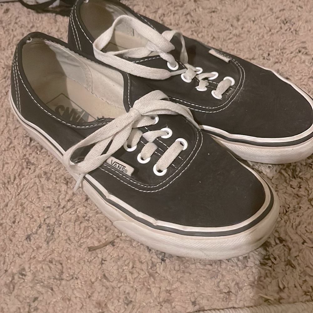 Size 7.5 vans
